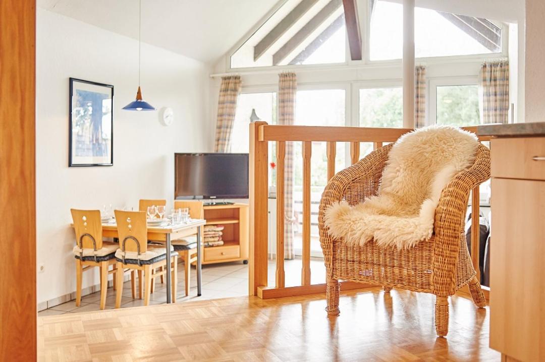 Ferienhaus Achtern Feeld Hude  ภายนอก รูปภาพ