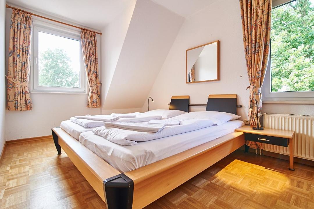 Ferienhaus Achtern Feeld Hude  ภายนอก รูปภาพ